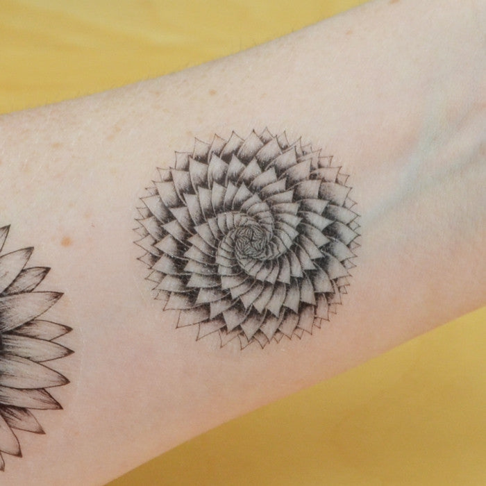 Set of 3 temporary tattoos. Plants and flowers.