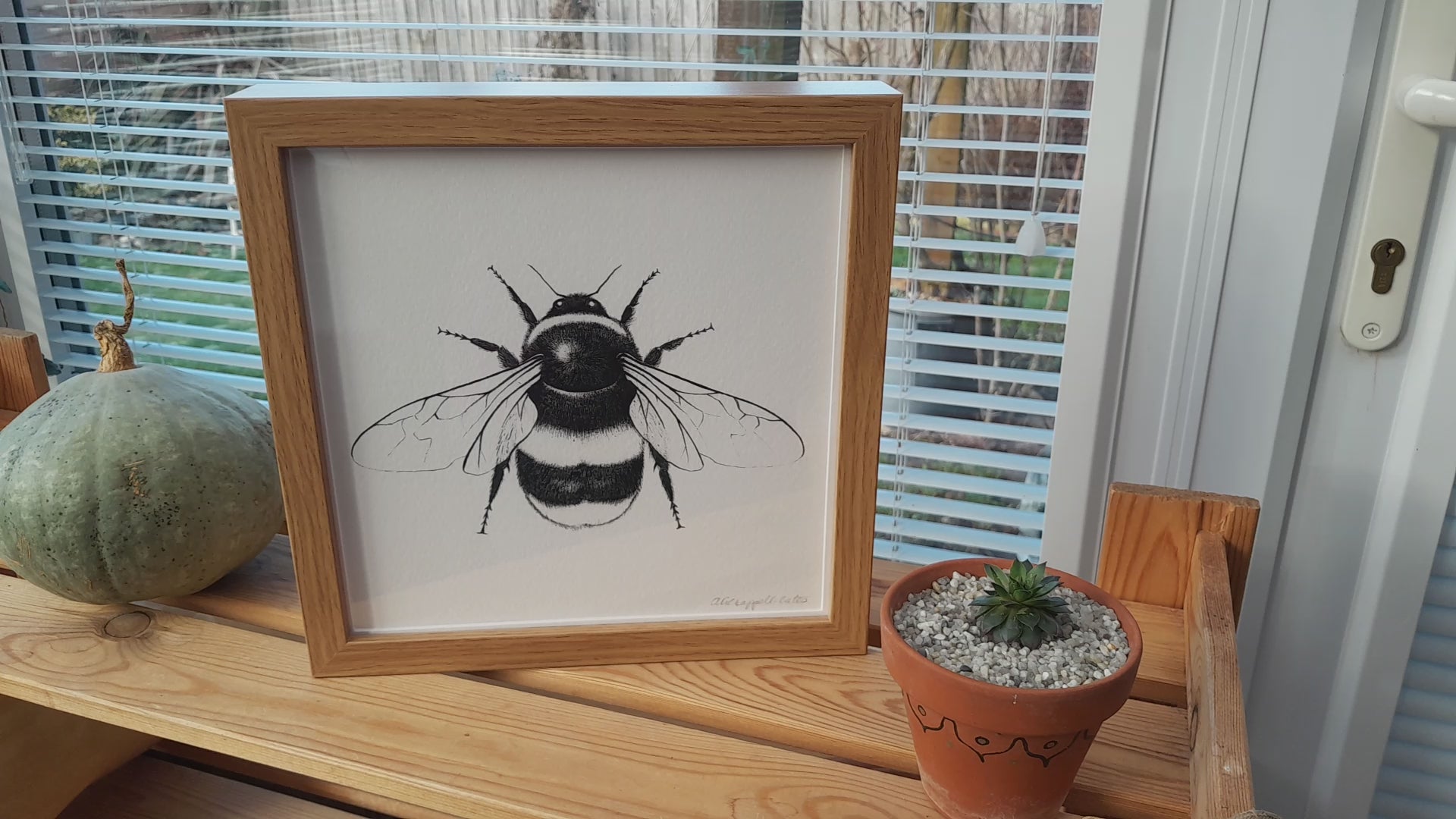 Framed Bumblebee print. – Ali Chappell-Bates Art